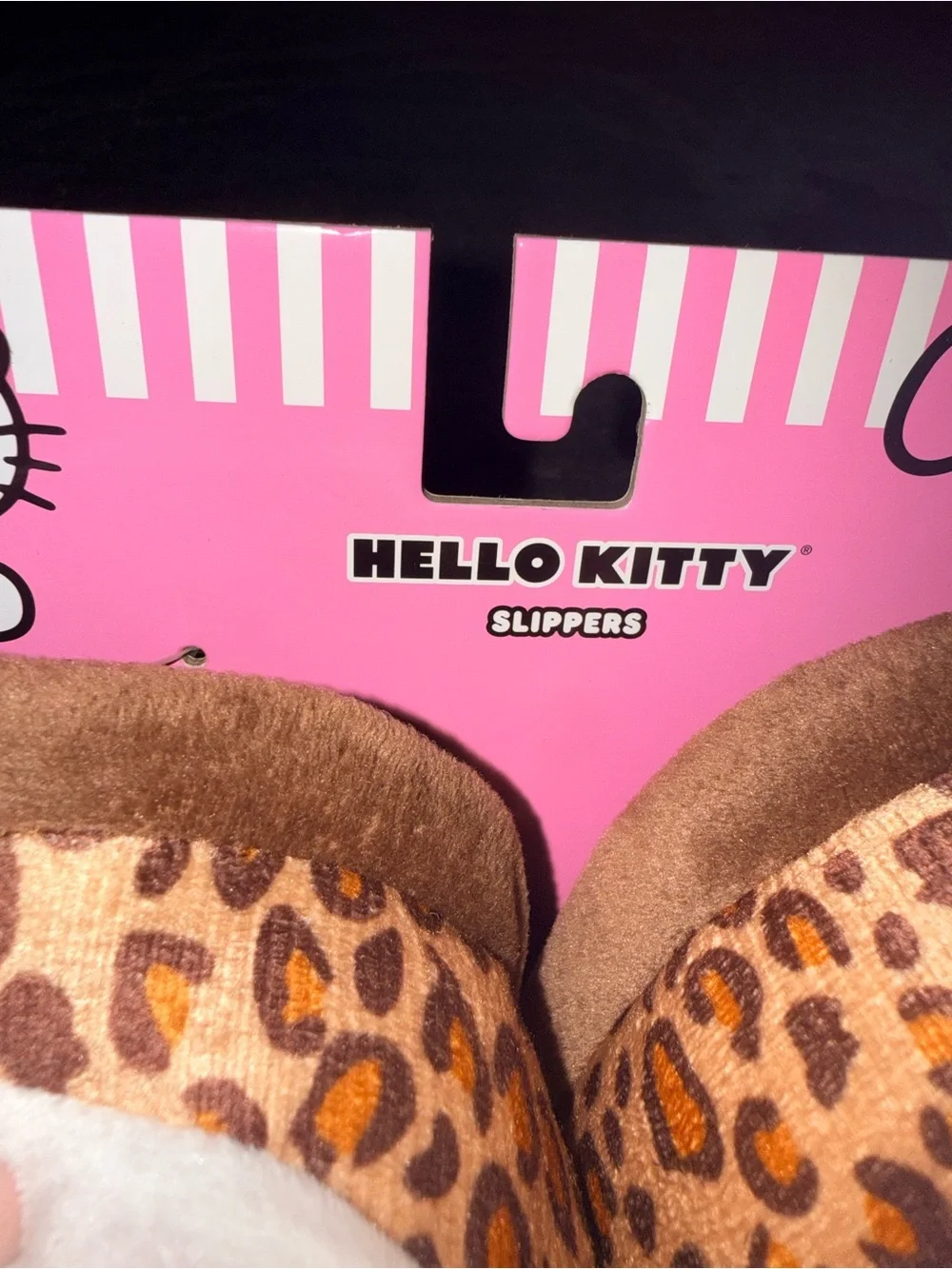 Hello Kitty Leopard Plush Slippers Kids Size 2-3 NWT